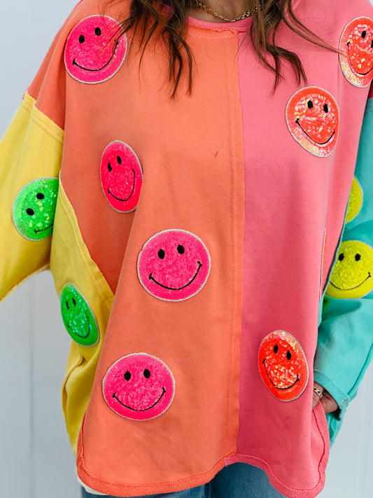 Sequins Happy Face Patched LS Top (Reg. and Plus)