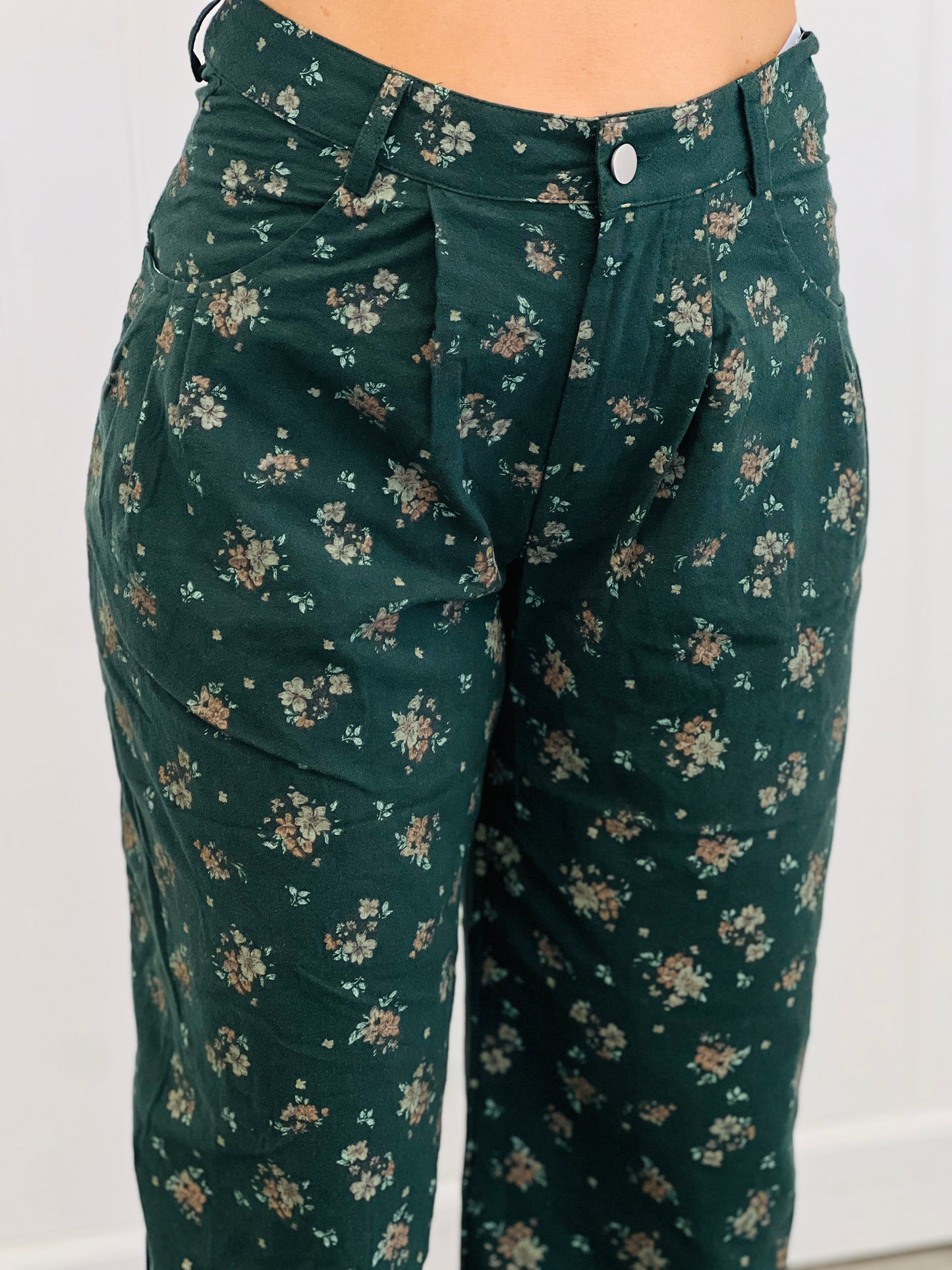Floral Print Crop Balloon Pants (Reg & Plus)-2 Colors