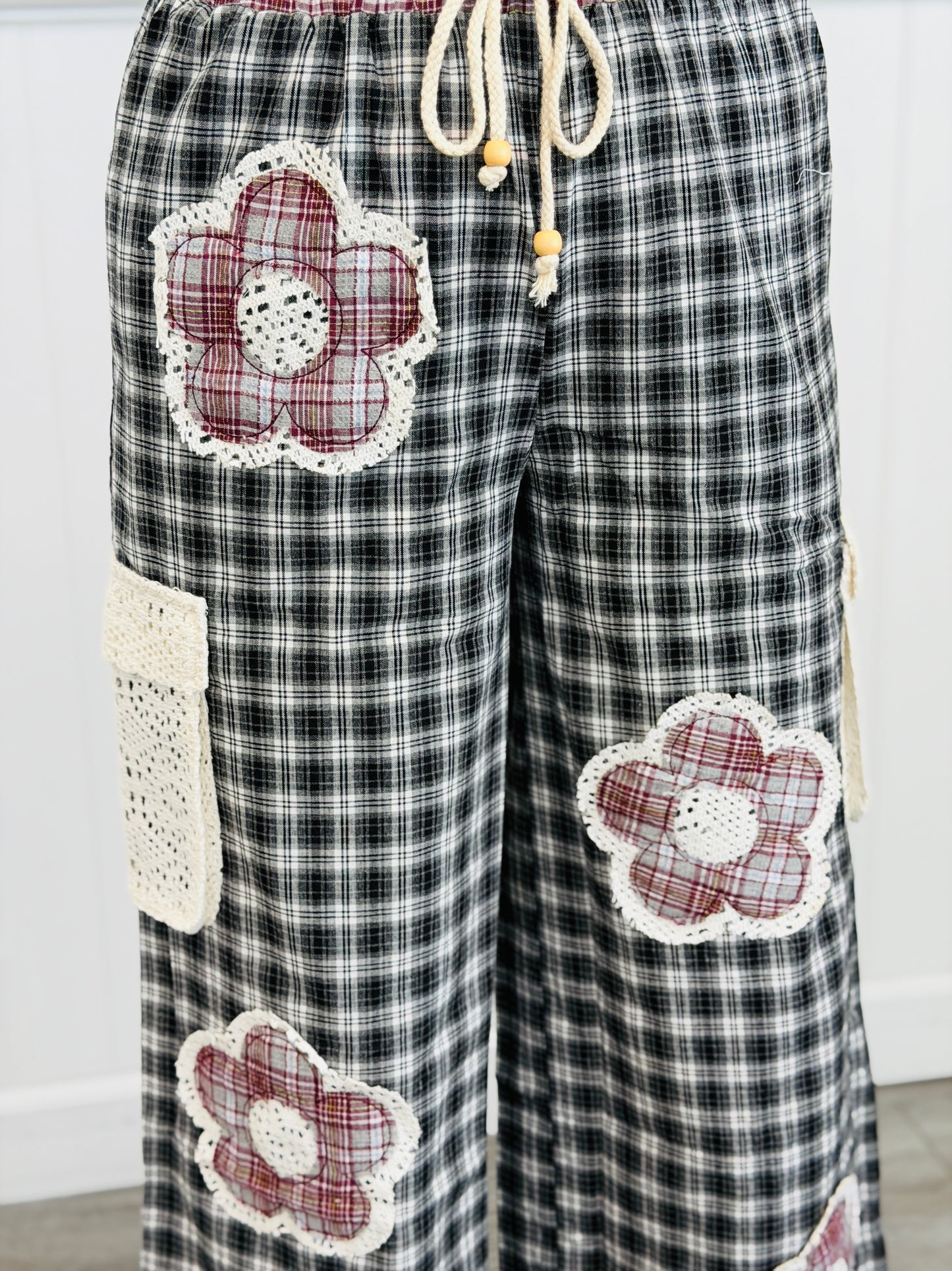 Black Gingham Crochet Lace Patch Pants (Reg & Plus)