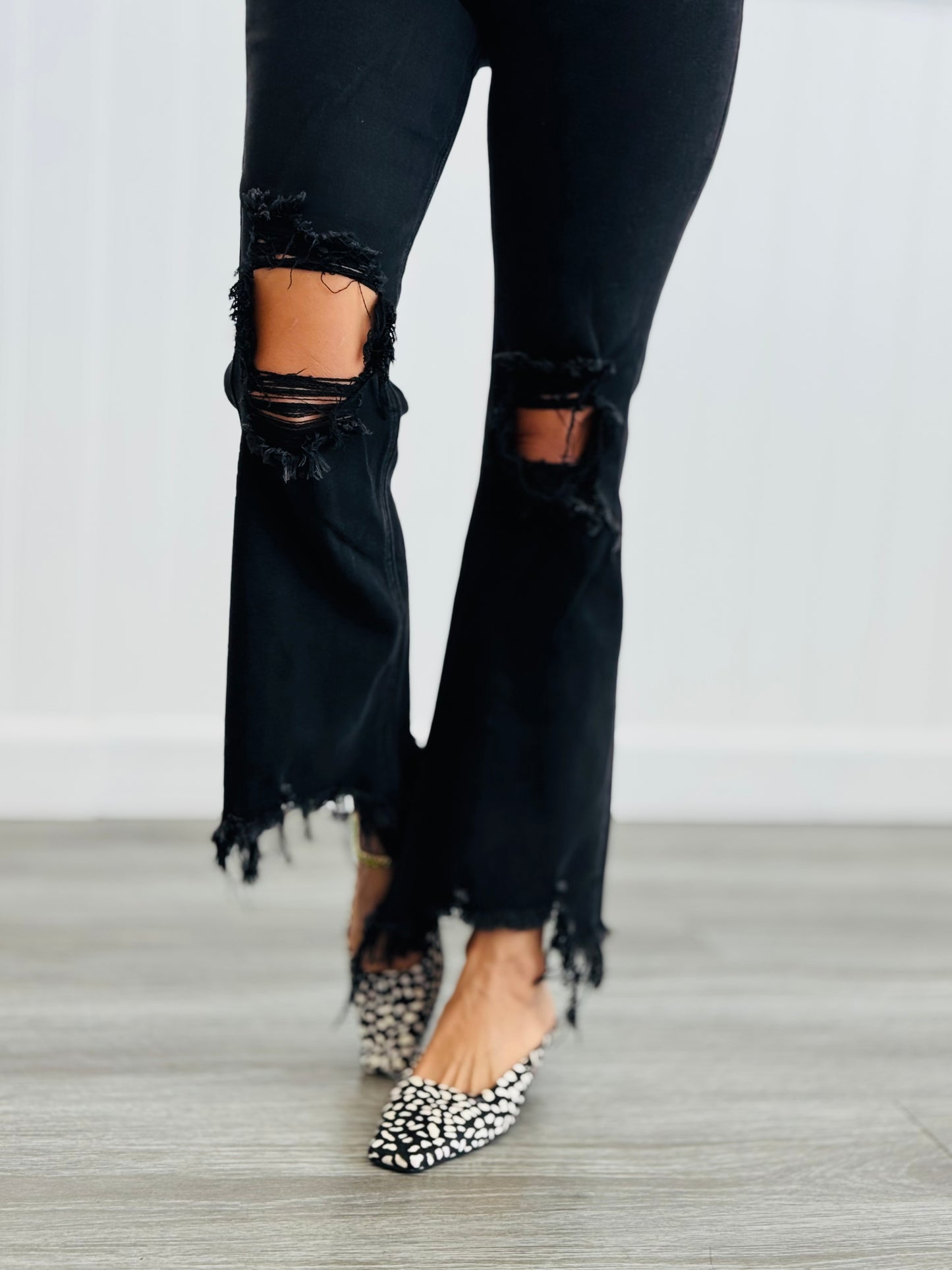 Risen Black Ready For Anything Crop Jeans (Reg & Plus)