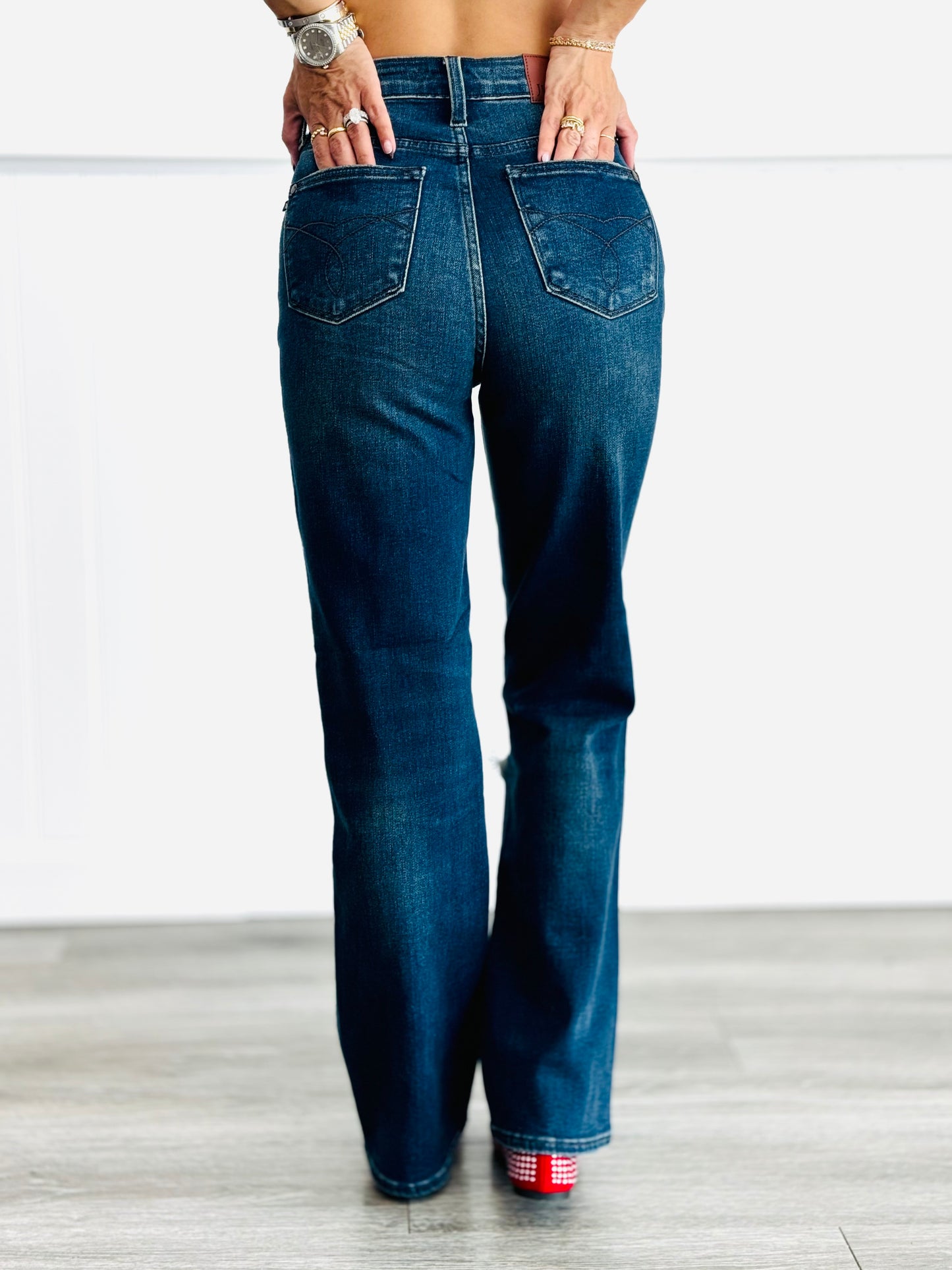 Judy Blue Feeling Cute Dad Jeans (Reg. and Plus)