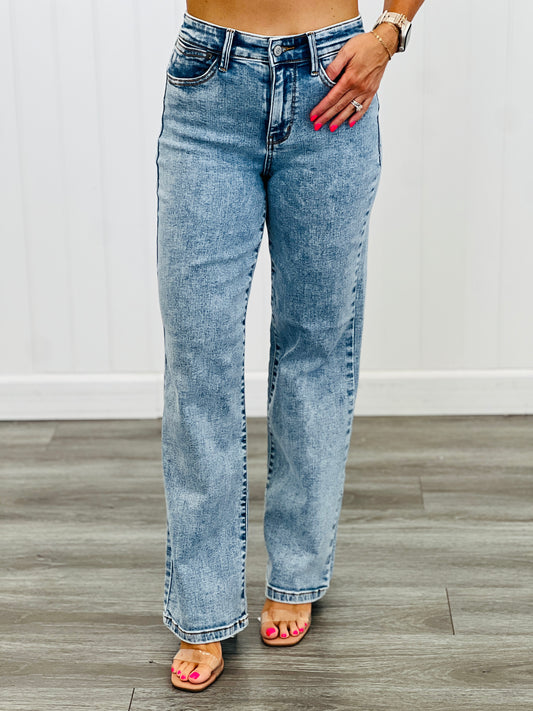 Judy Blue She's A Sensation Straight Jeans (Reg. and Plus)