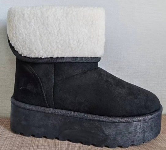 Black Bundle Up Platform Boots