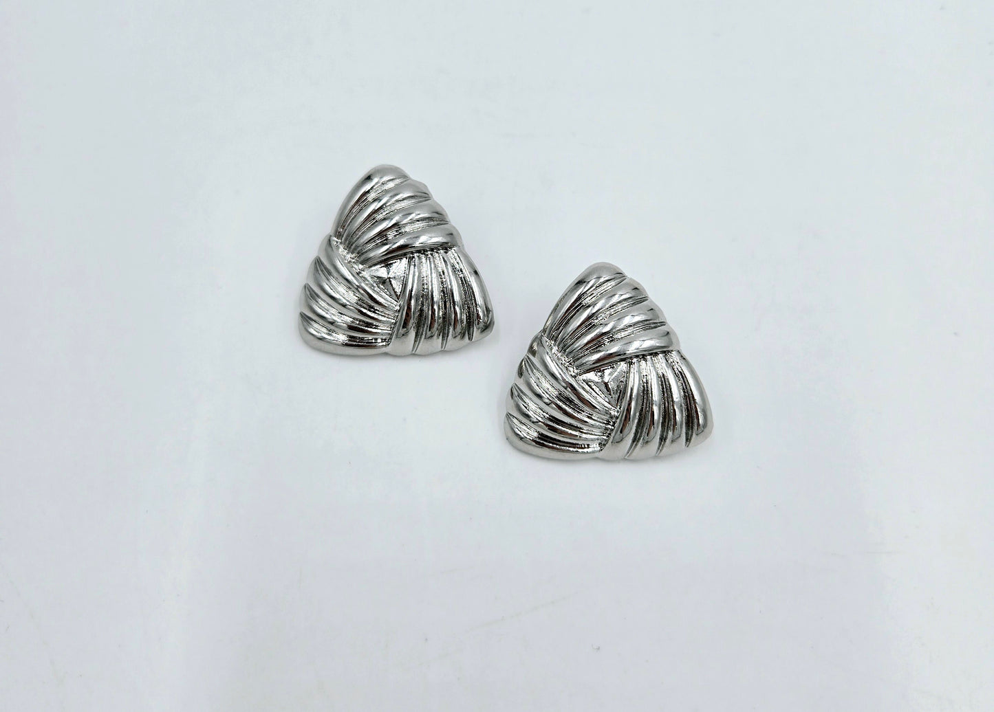 Braided Triangle Earrings (2 colors)