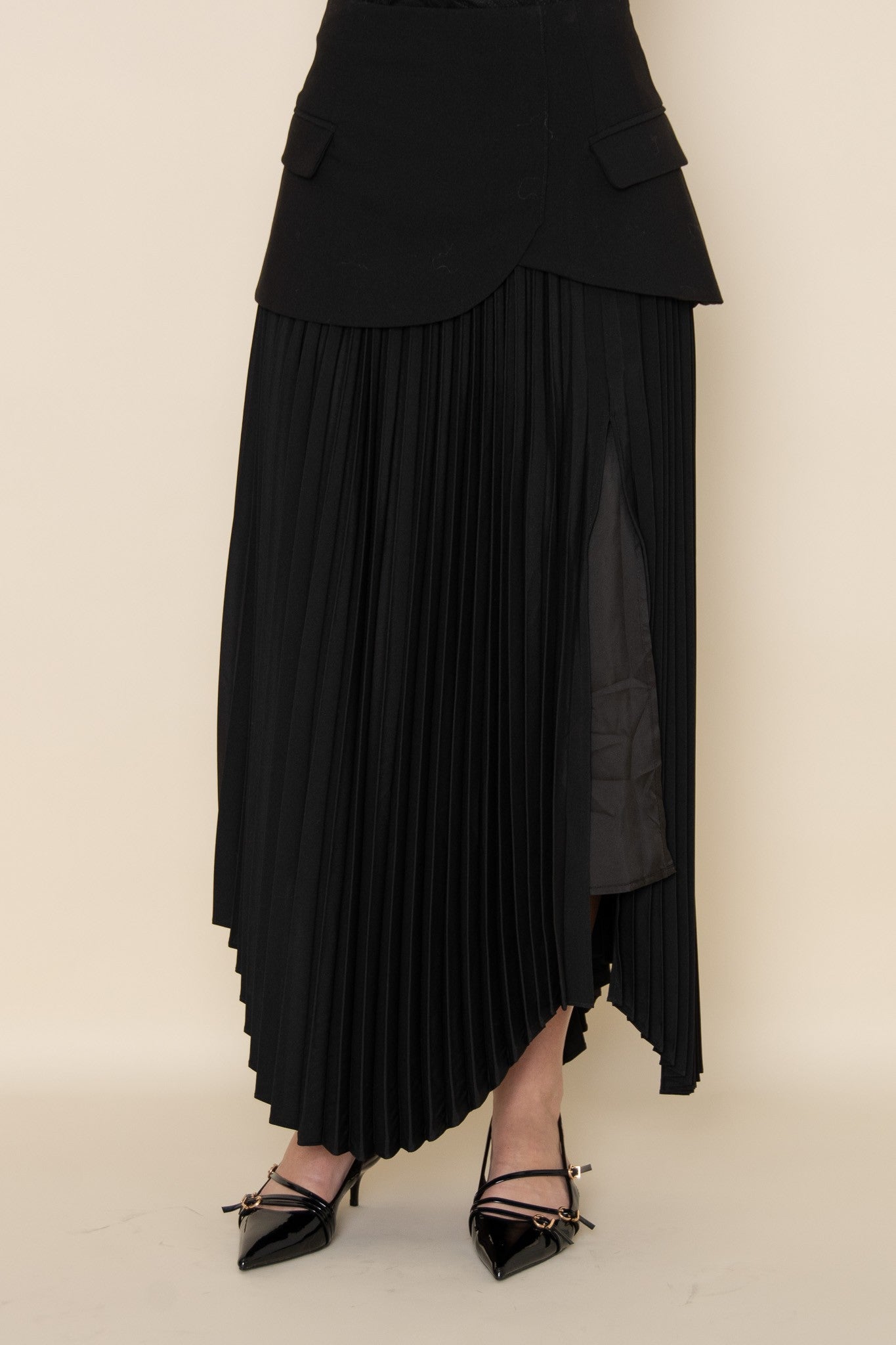 Chic Elegant Asymmetric Pleated Slit Skirt (Reg.)- 2 Colors