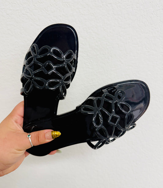 Black Fresh Pick Sandals