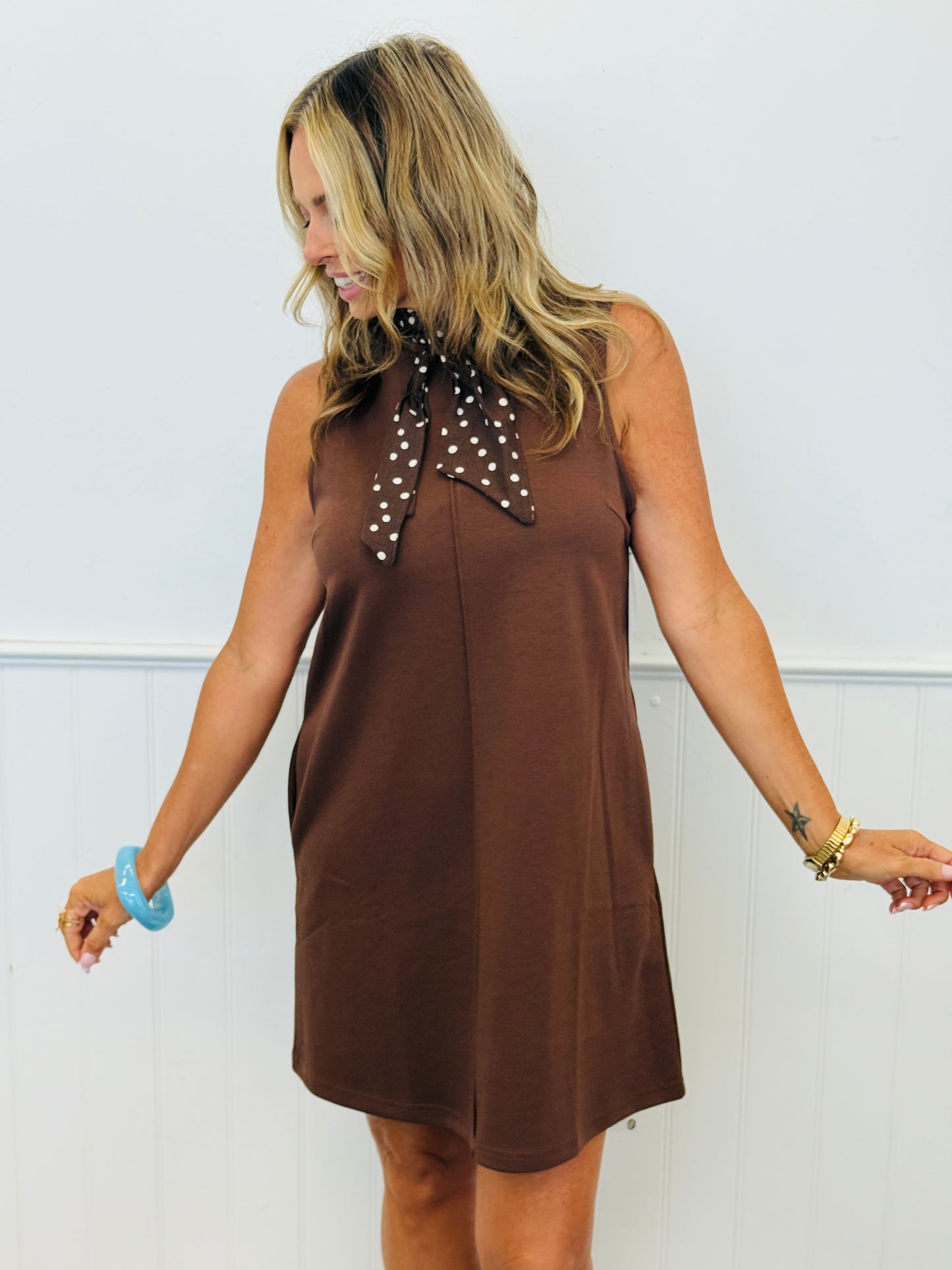 Brown Pocket Sleeveless Mini Dress (Reg.)