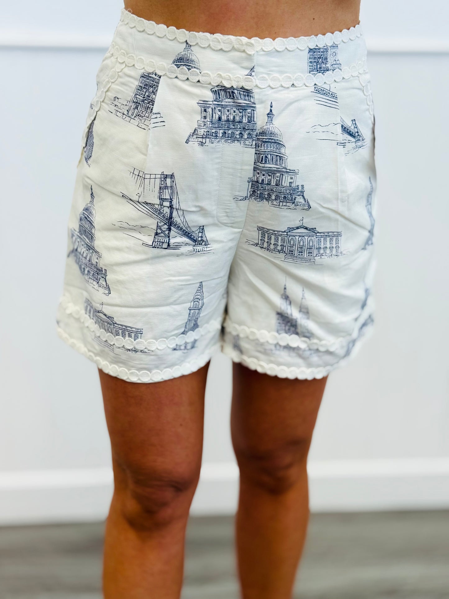 Ivory/Navy Print Linen Shorts (Reg. & Plus)