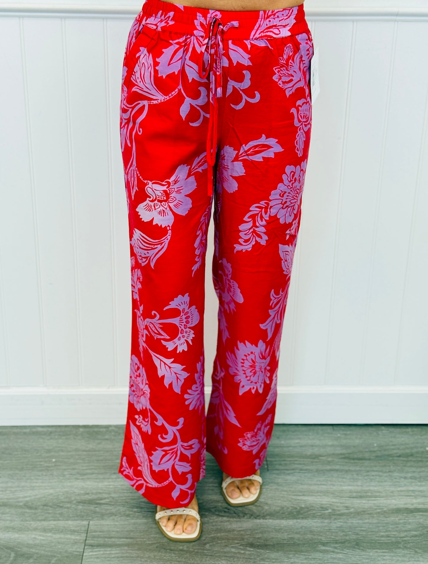 Red Multi Floral Print Twist Halter Top (Reg.)