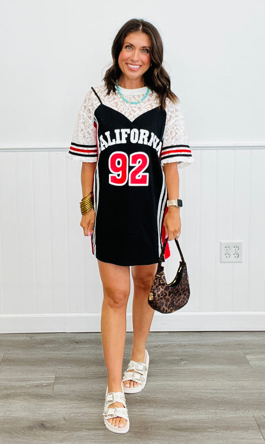 Sheer Lace Contrast Stripe 92 Top (Reg.)