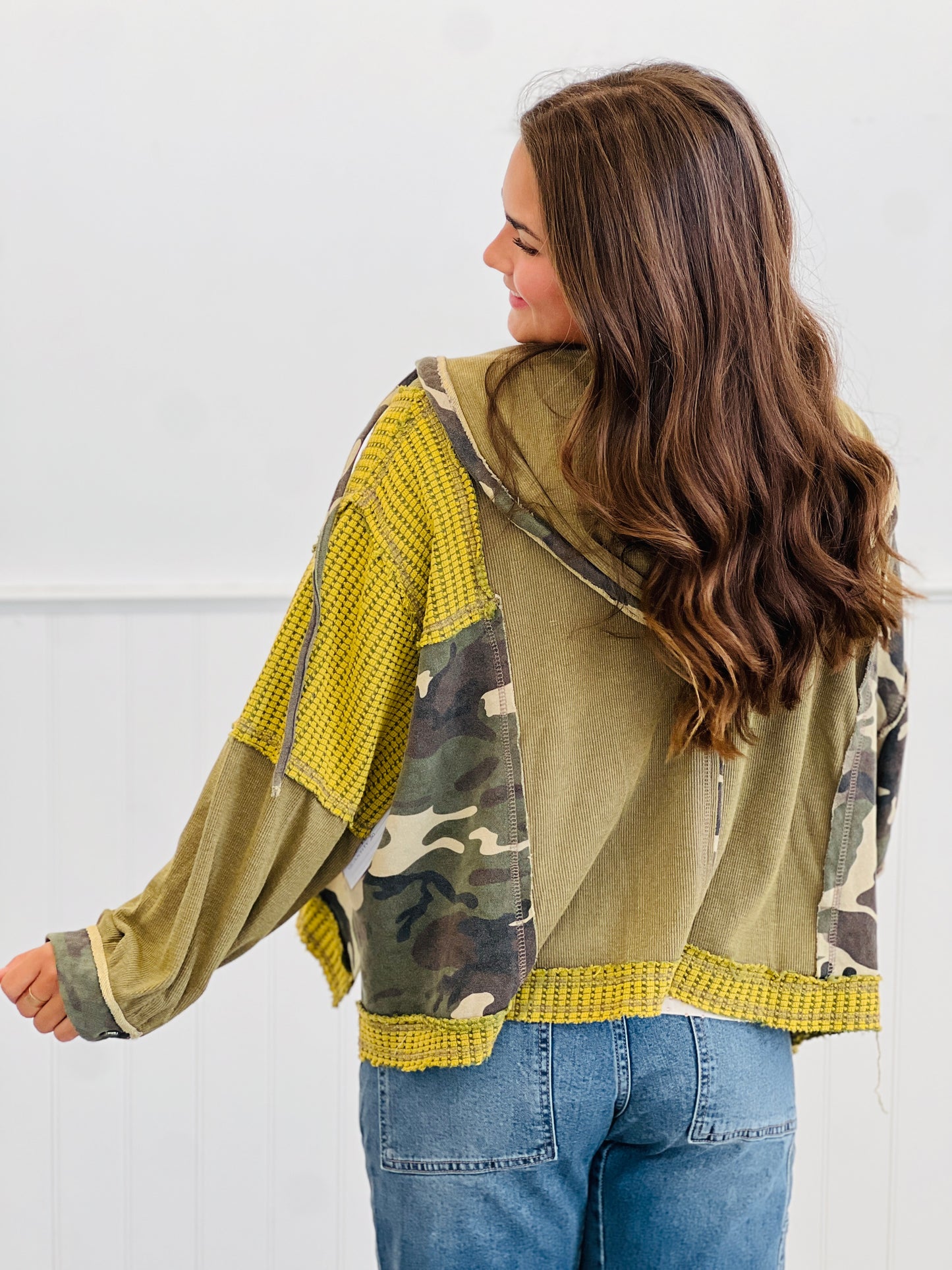 POL Olive Contrast Print Zip Up Hoodie Top (Reg.)
