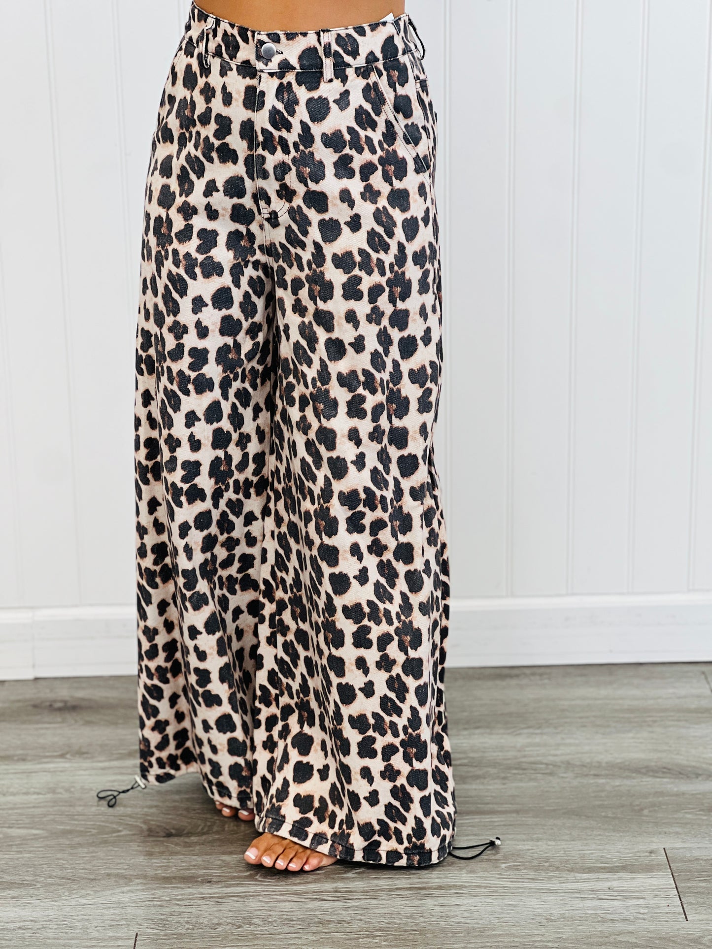 Taupe Leopard Drawstring Cuff Pants (Reg. & Plus)