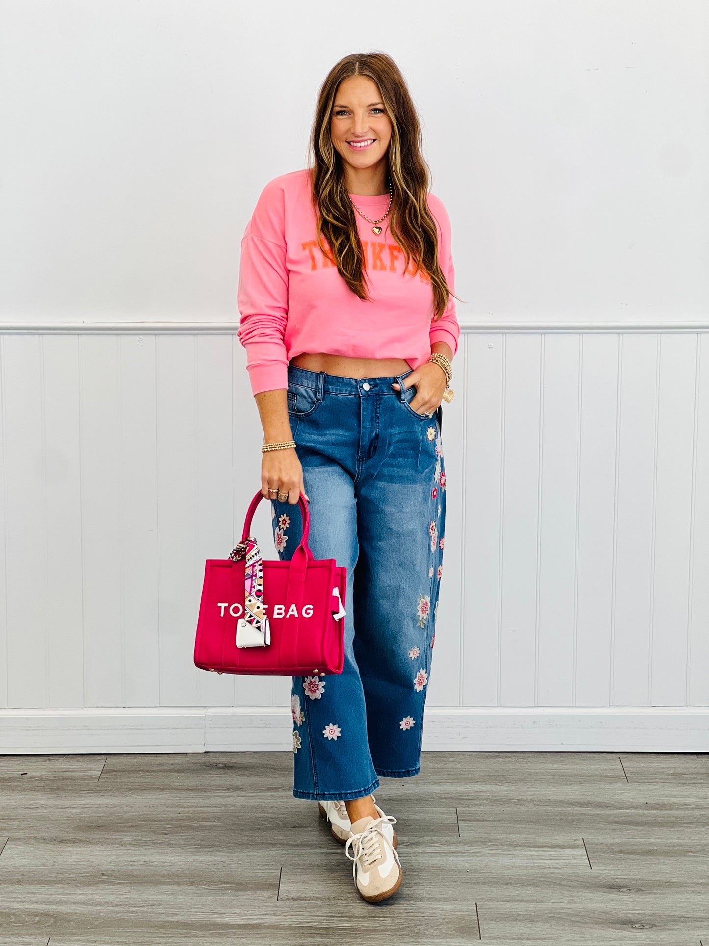 Denim Floral Embroidered Pants (Reg.)