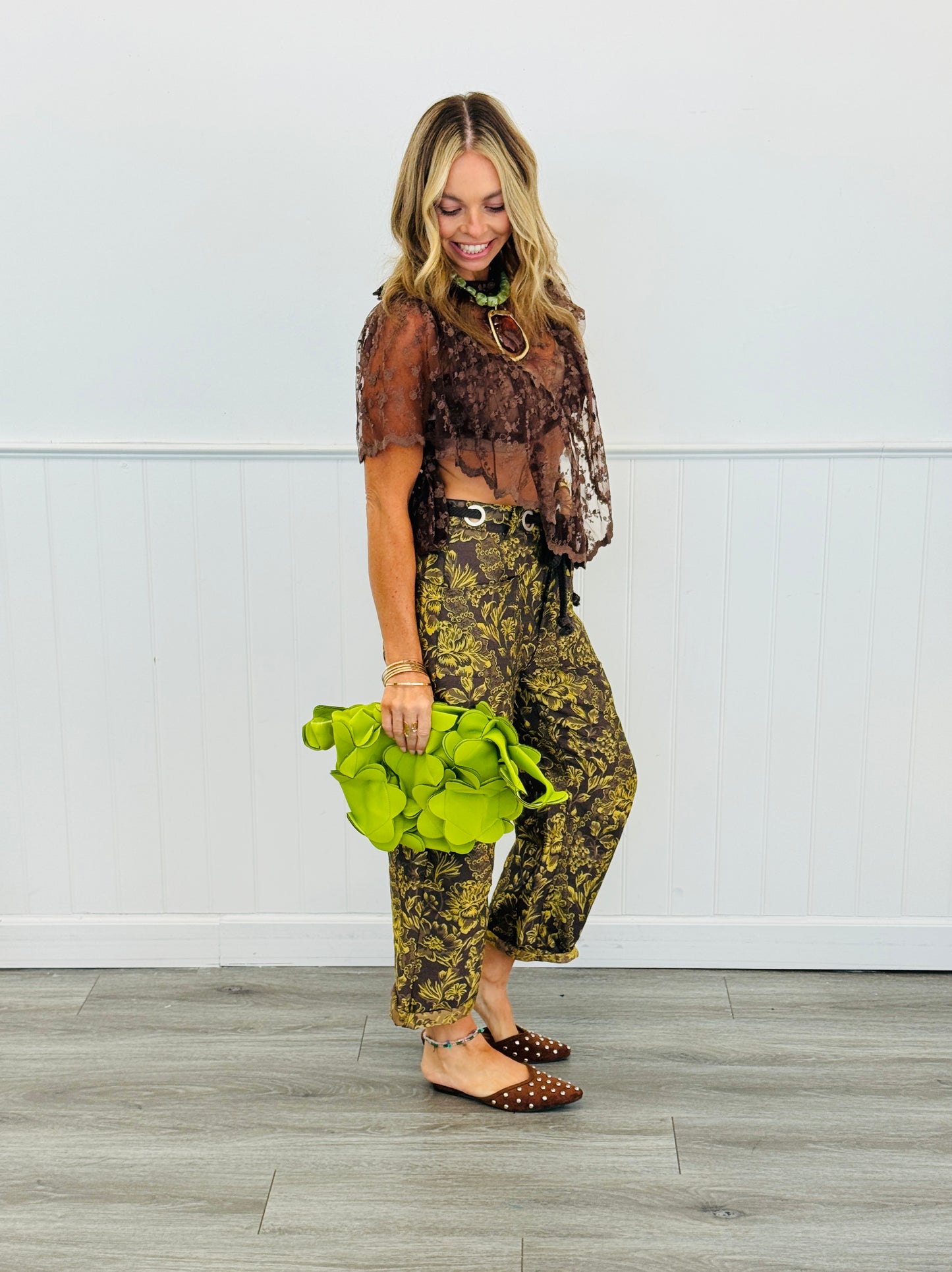 Brown Floral Jacquard Barrel Jeans (Reg.)