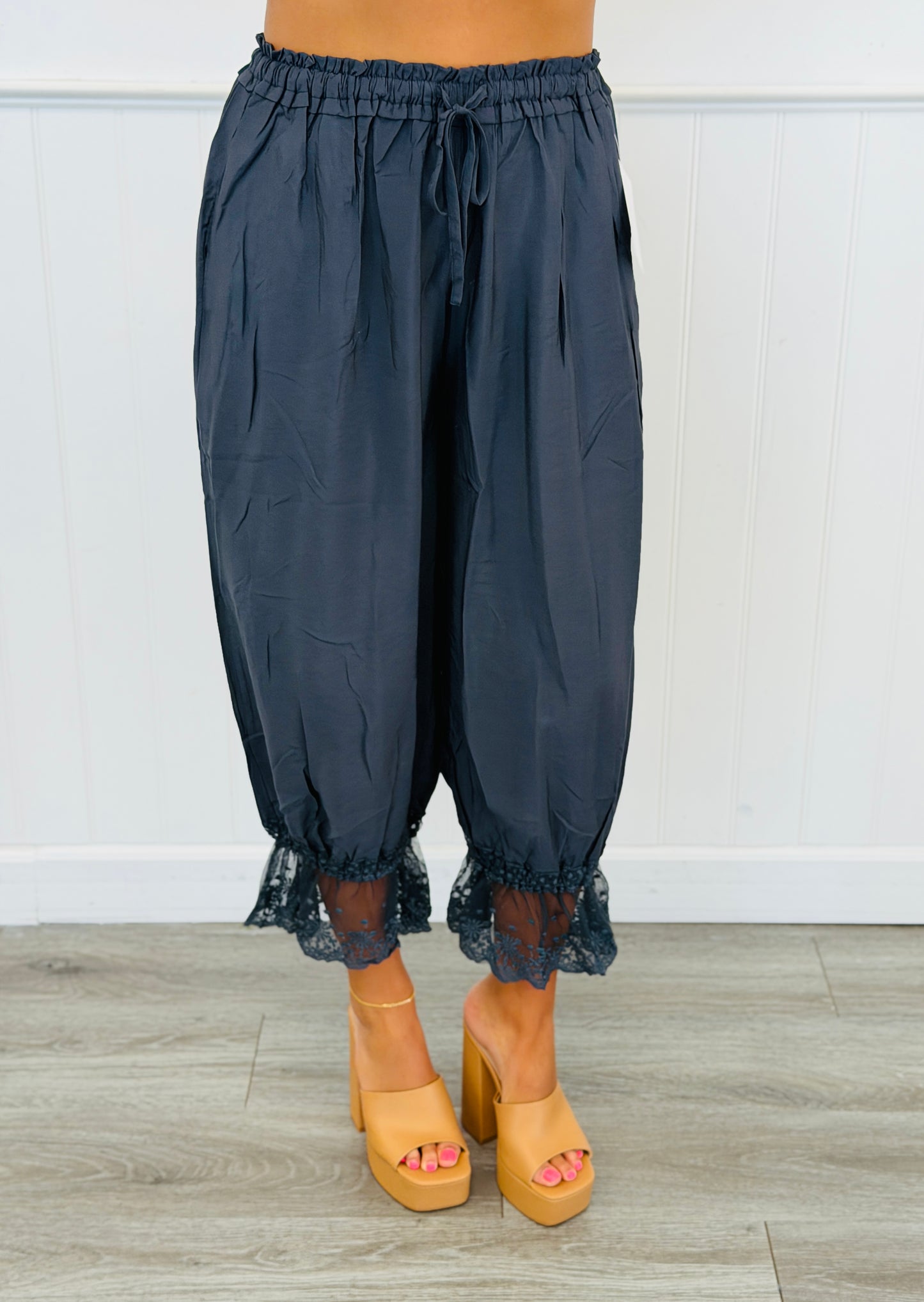 Ink Relaxed Bloomer Pants (Reg. & Plus)
