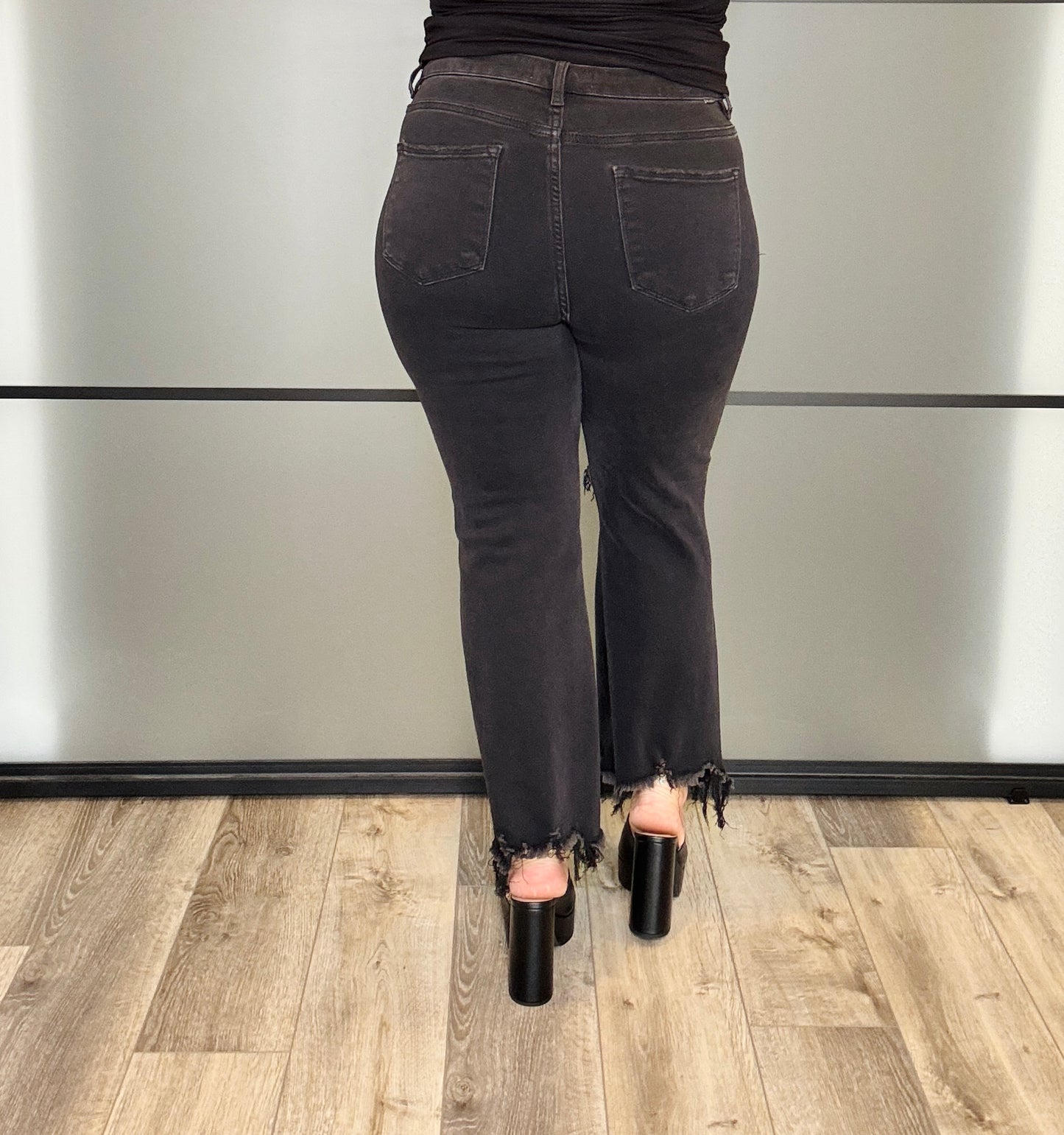 Risen Black Ready For Anything Crop Jeans (Reg & Plus)