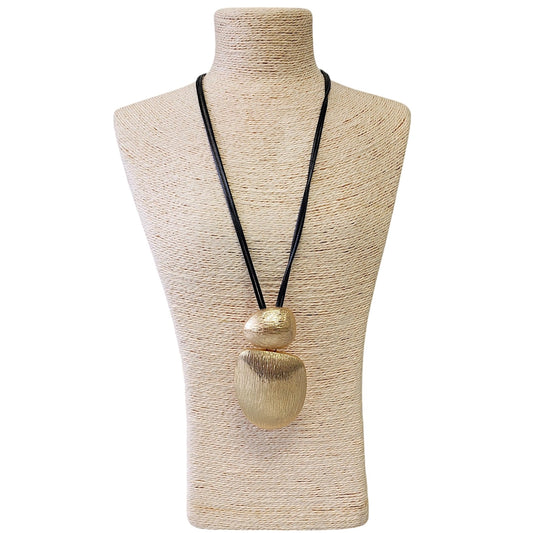 Gold Sculpted Pendant Necklace