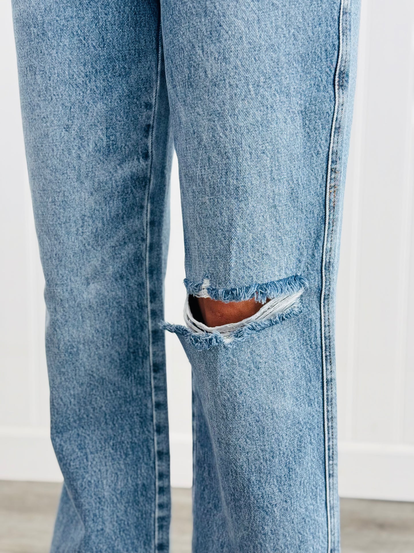 Judy Blue Crossed My Mind Rigid Magic Jeans (Reg. & Plus)