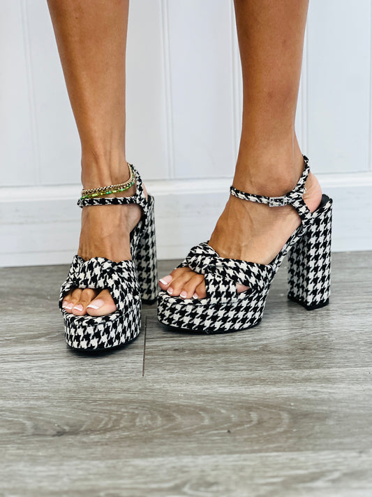 Black/White Houndstooth Platform Heels
