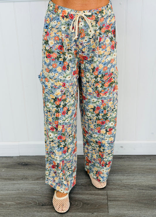 Floral Denim Wide Leg Cargo Pants (Reg.)