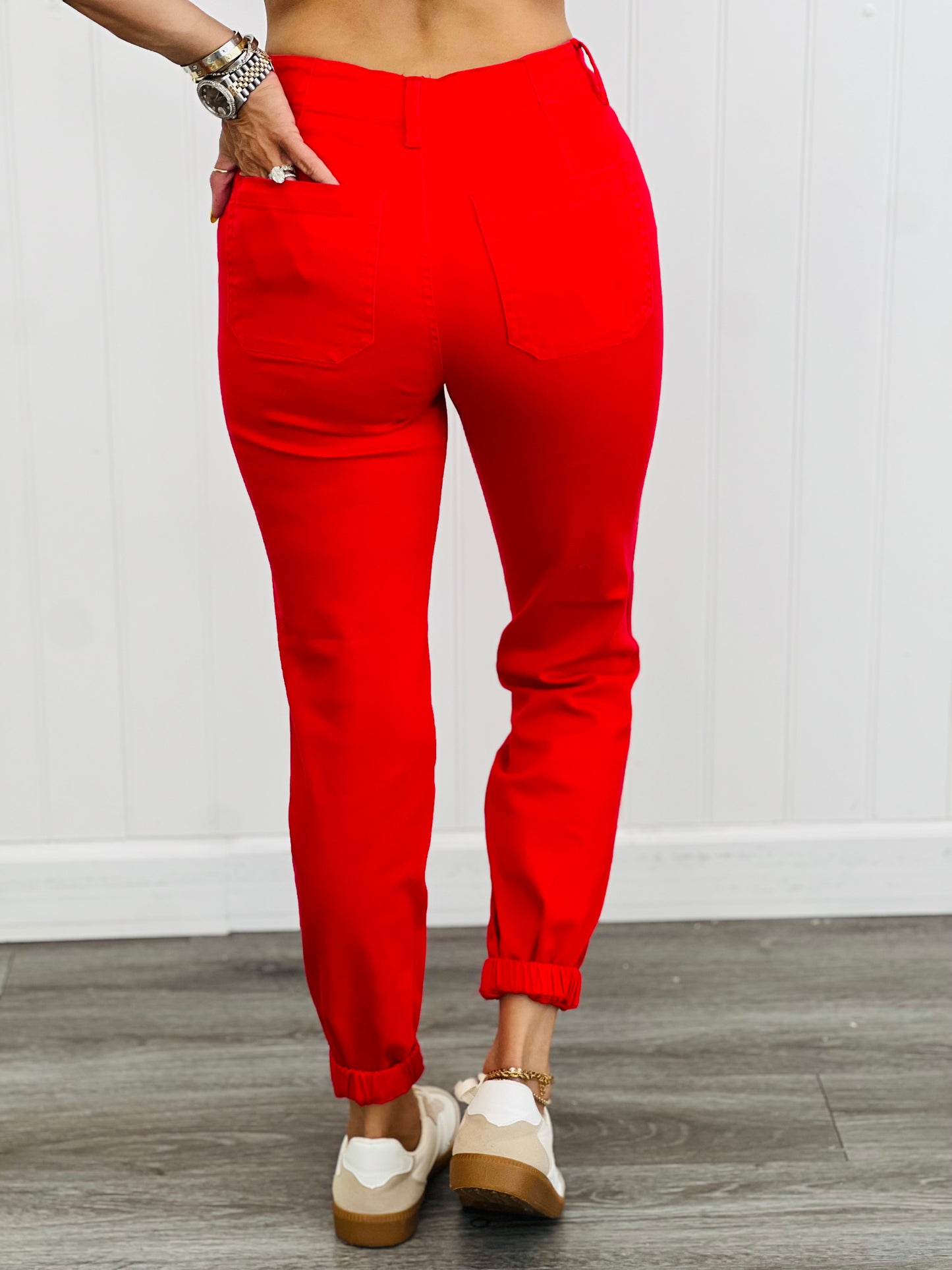 Risen Partial To Scarlet Joggers (Reg & Plus)