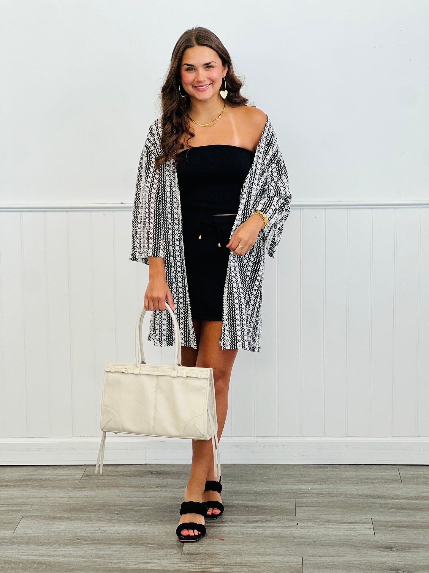 Black/White Knit Patterned Cardigan (One Size & Plus)