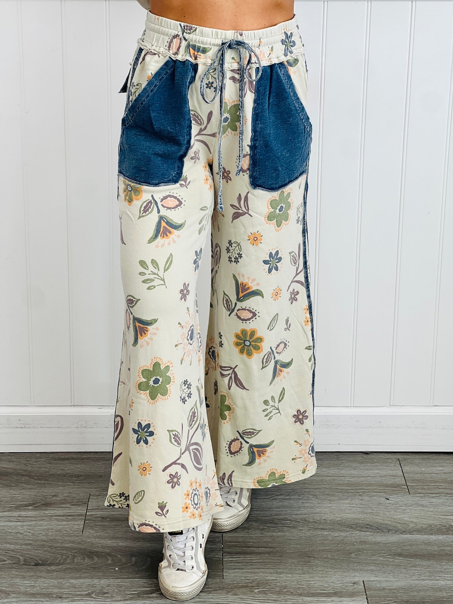 Ecru Mineral Washed Floral Print Pants (Reg & Plus)