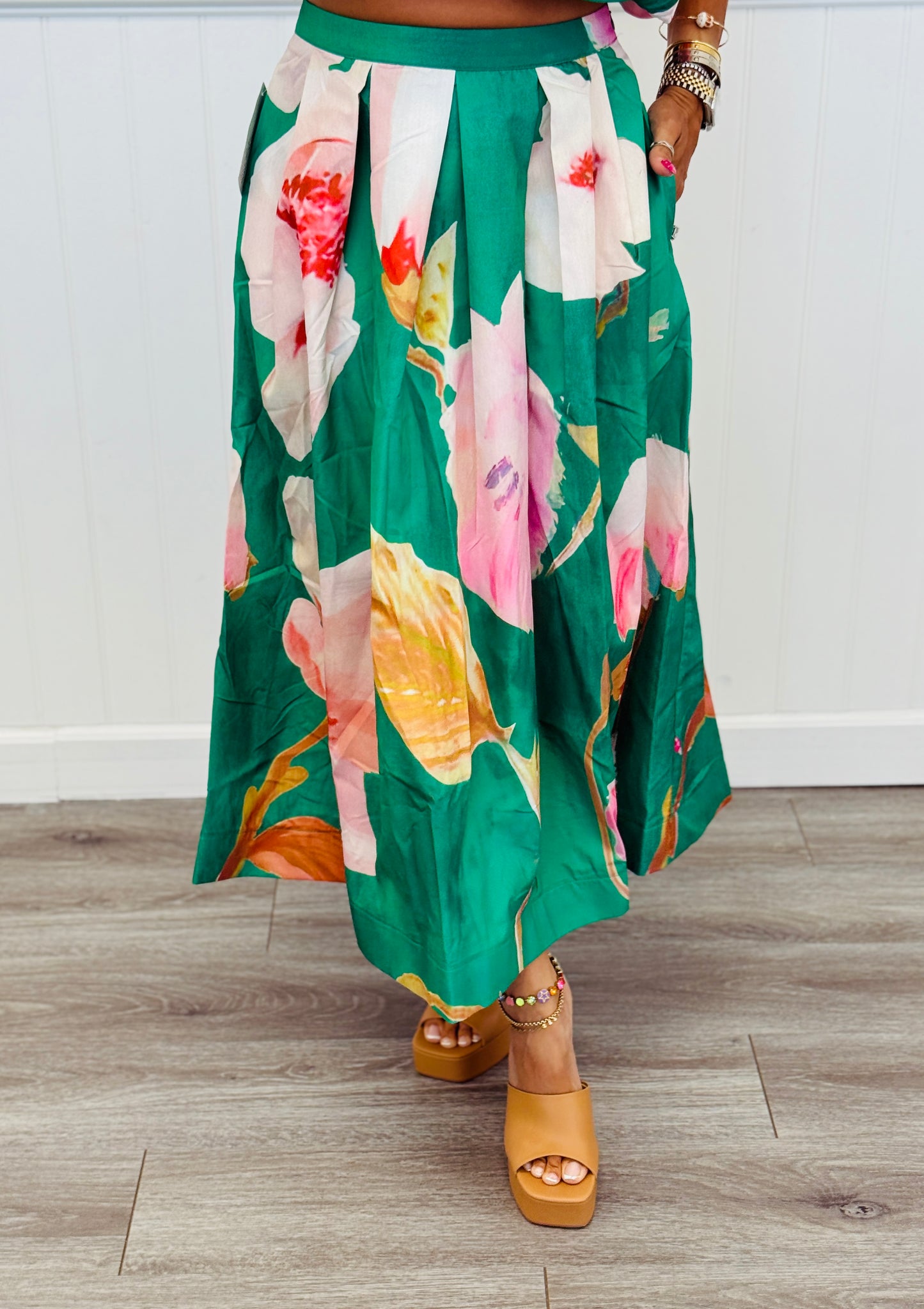 Green Floral Pleated Midi Skirt (Reg.)