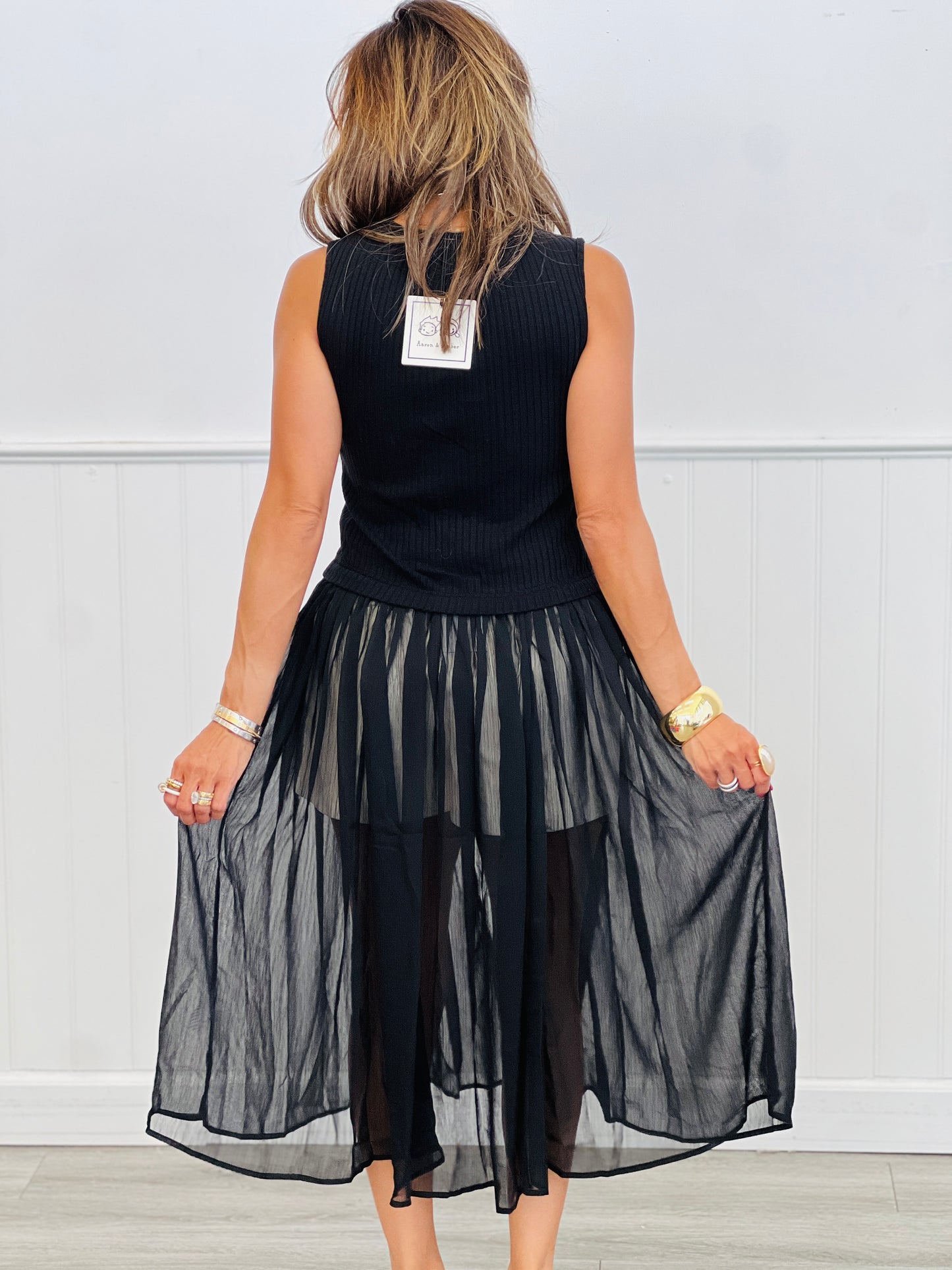 Button Down Sleeveless Flowy Blouse (Reg.) - 2 Colors