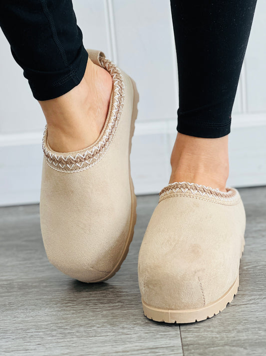 Sand Snug Step Slip Ons