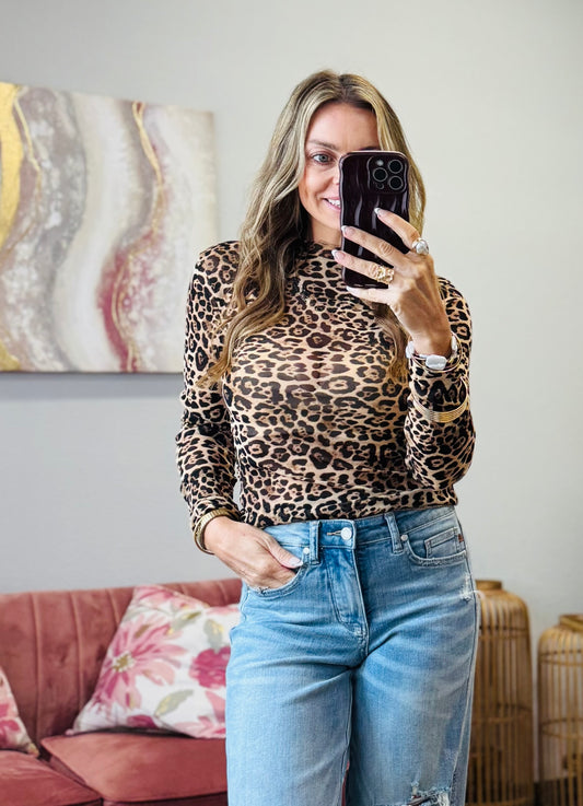 Leopard Print Long Sleeve Mesh Top (Reg.)
