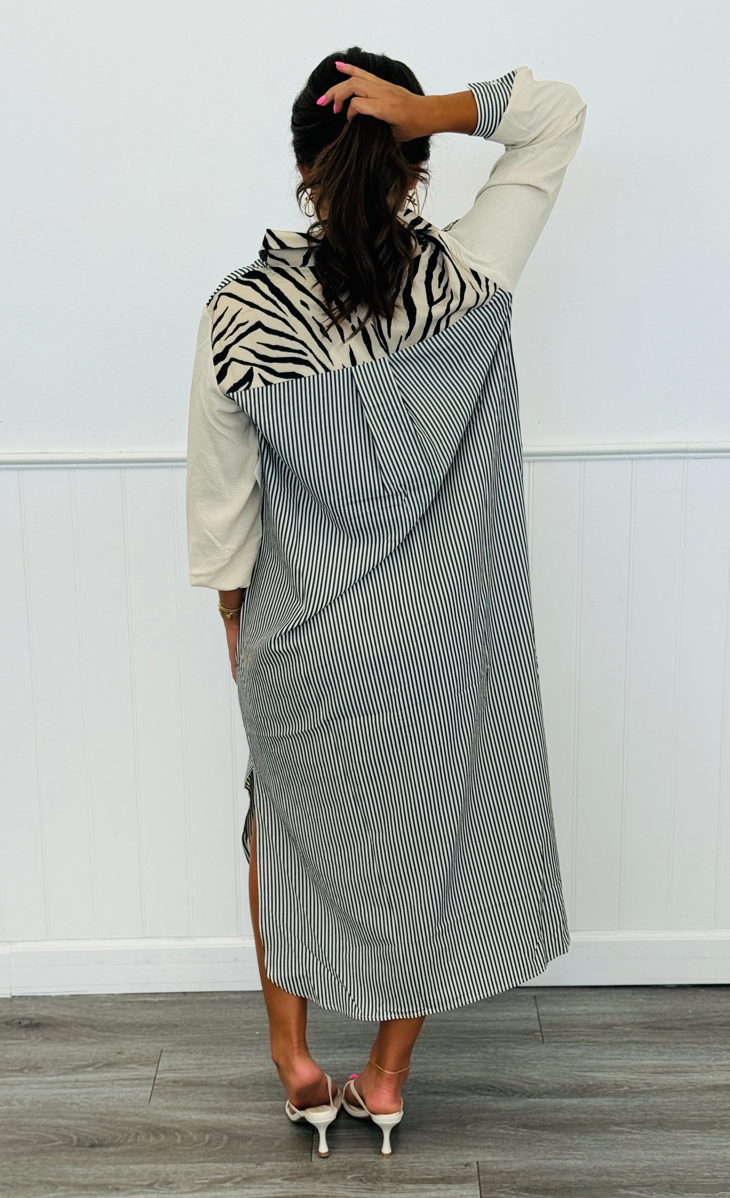 Taupe/Ivory Contrast Zebra Print Shirt Dress (Reg & Plus)