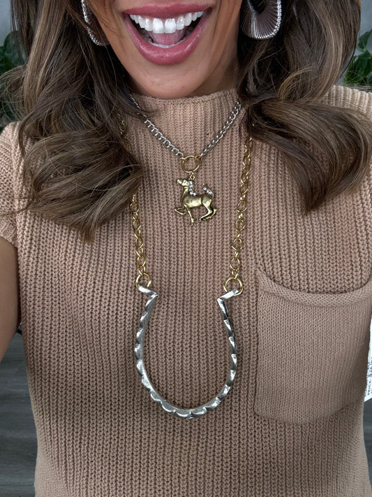 Yochi - The Mare Necklace