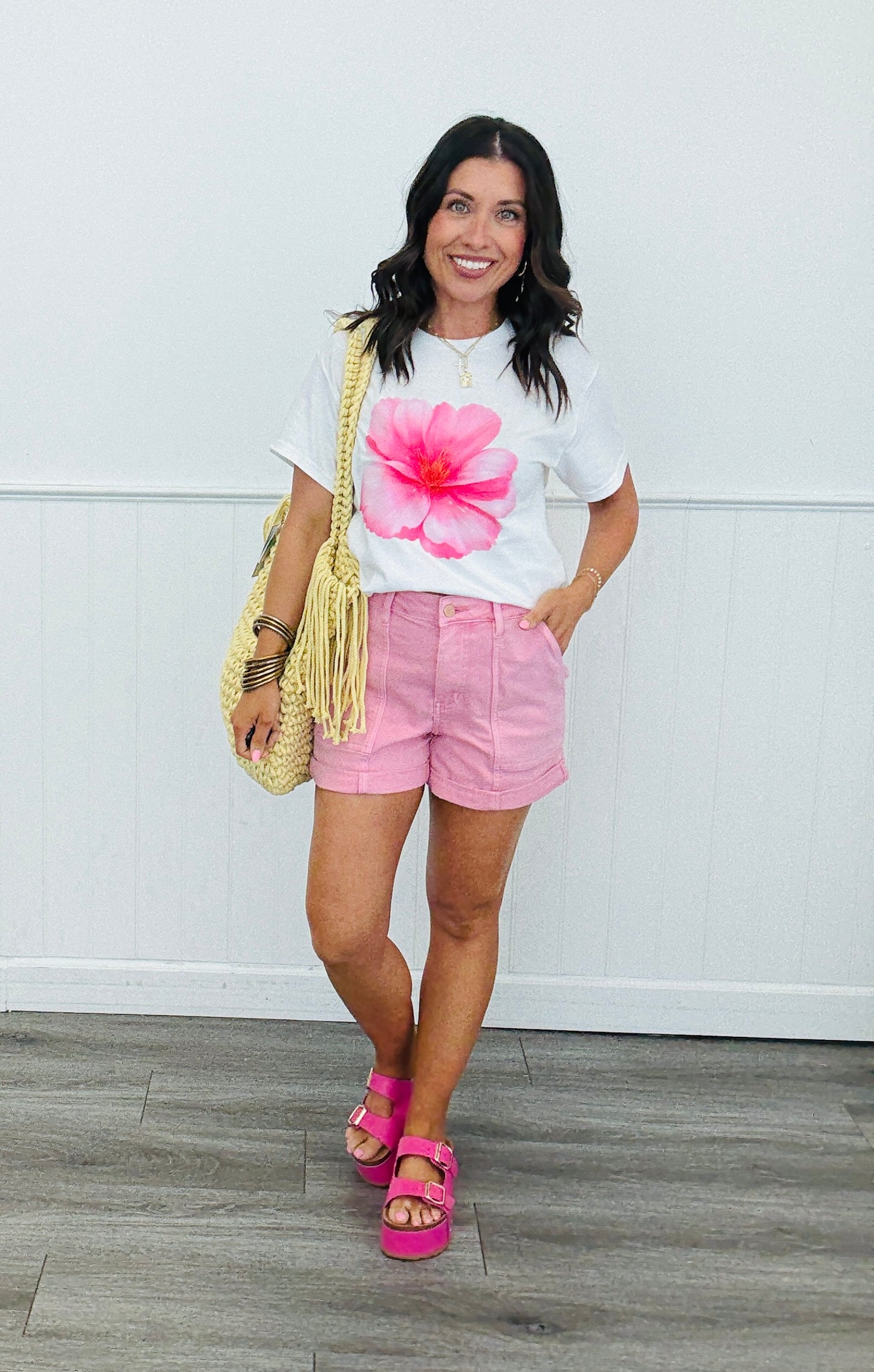 White Contrast Flower Graphic Tee (Reg & Plus)