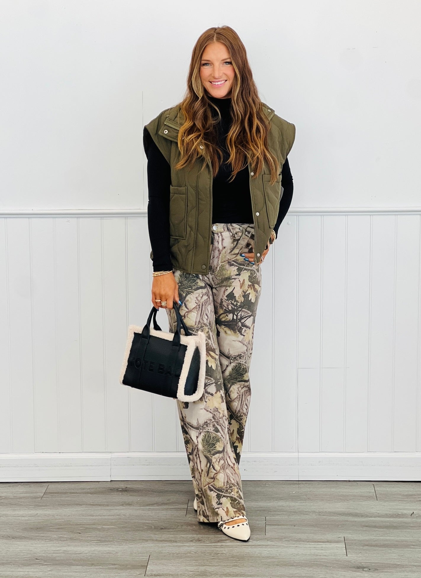 Camo Print Wide Leg Jeans (Reg.)