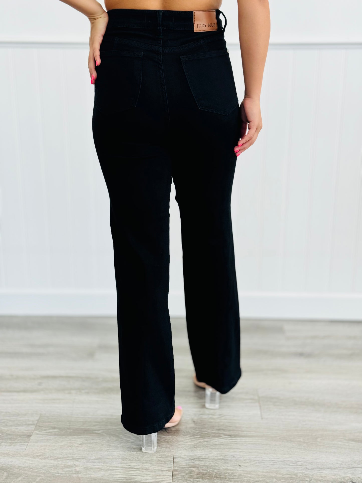 Judy Blue Tummy Control Black Classic Straight Jeans (Reg. and Plus)