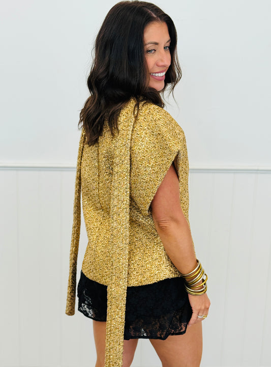 Gold Button Closure Top (Reg.)