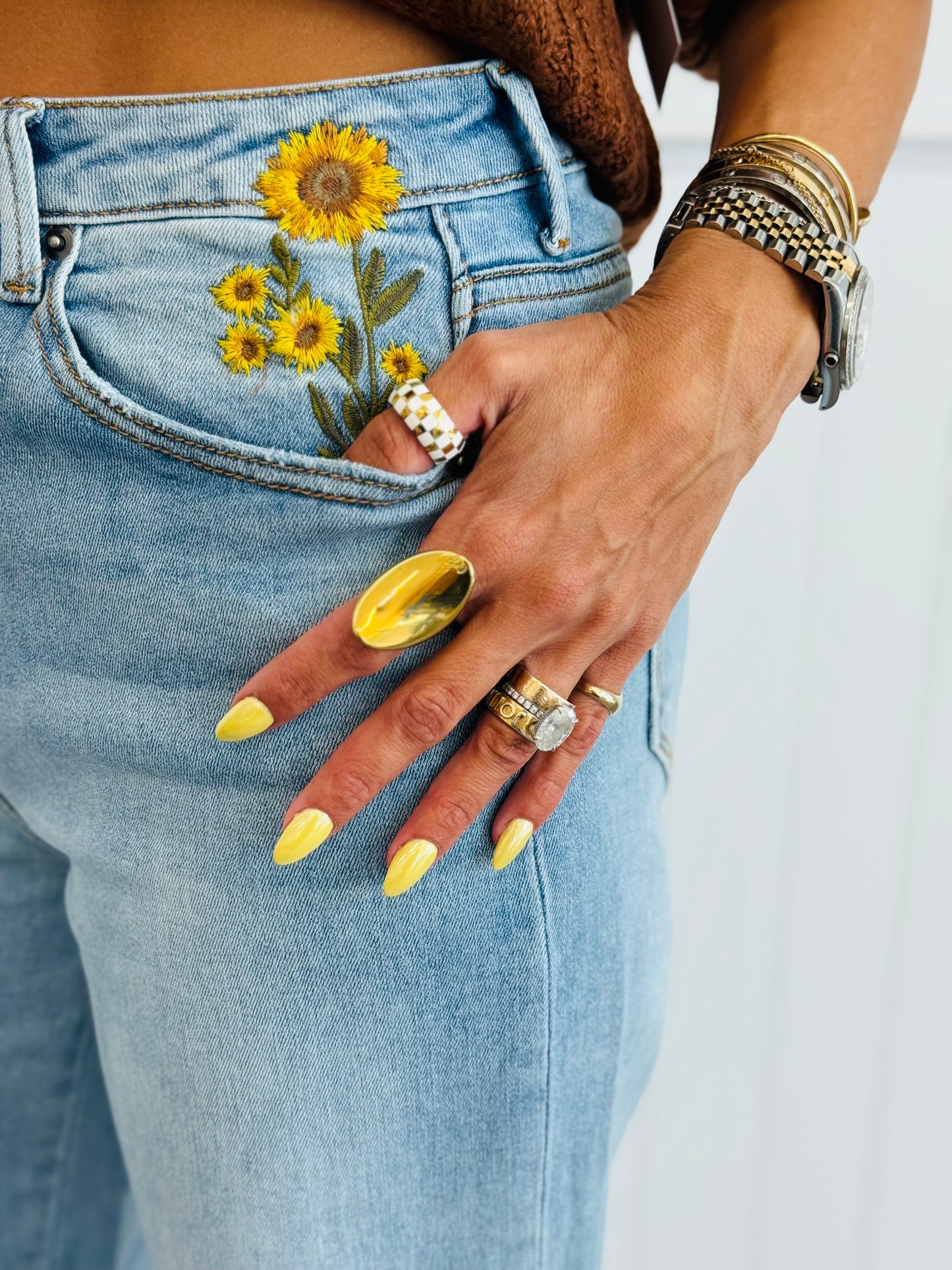 Oli & Hali Sunflower Embroidered Pants (Reg.)