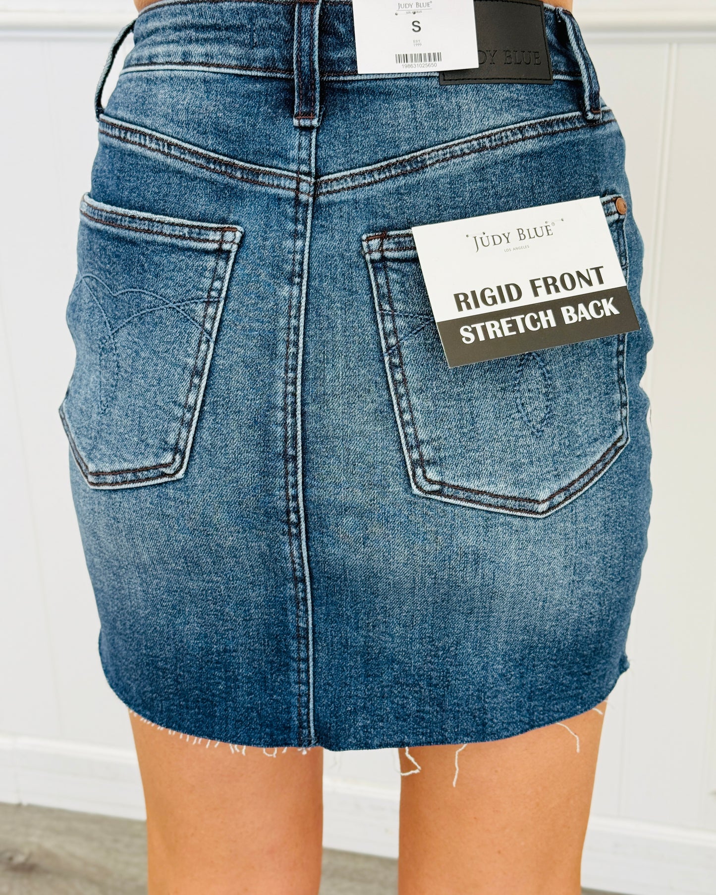 Judy Blue Dark Pocketful Of Sunshine Skirt (Reg. and Plus)