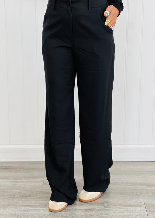 Black Textured Woven Pants (Reg)