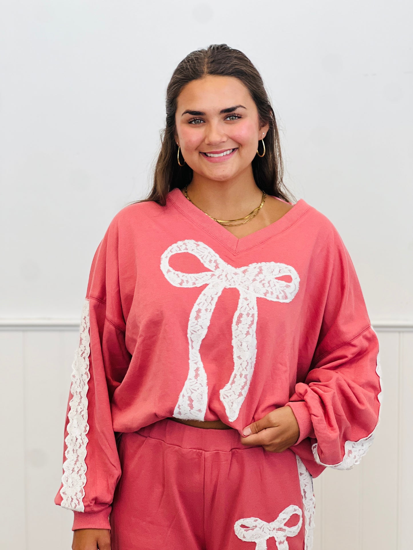 Salmon Pink Laser Cut Embroidered Sweatshirt (Reg.)