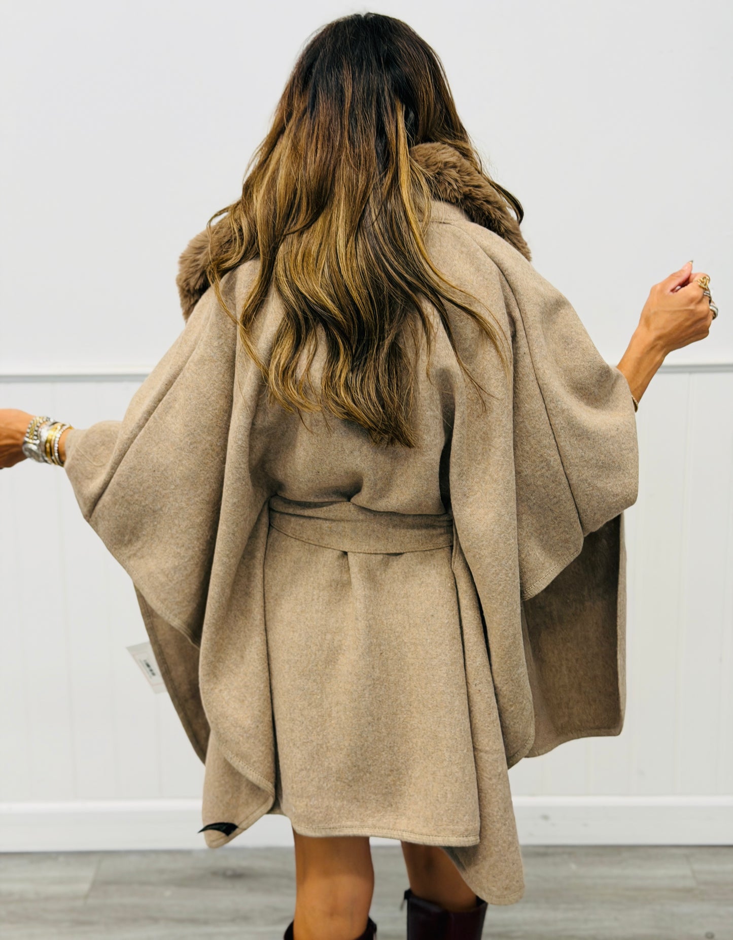 Taupe Lovely Faux Fur Collar Cardigan (OS)