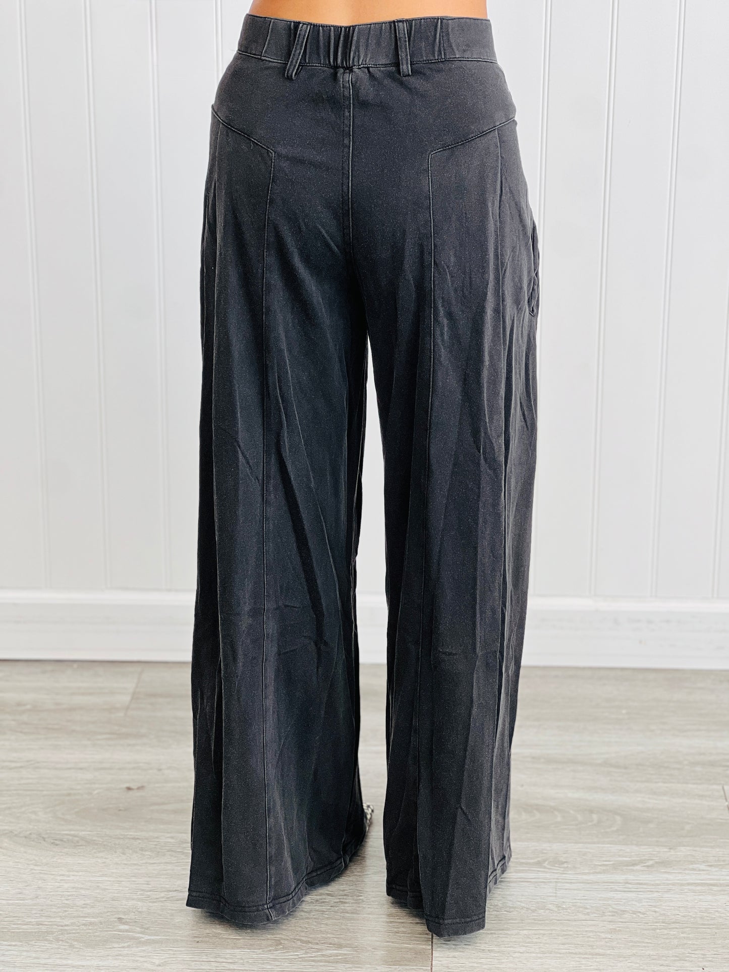 Black High Waisted Wide Leg Pants (Reg. and Plus)