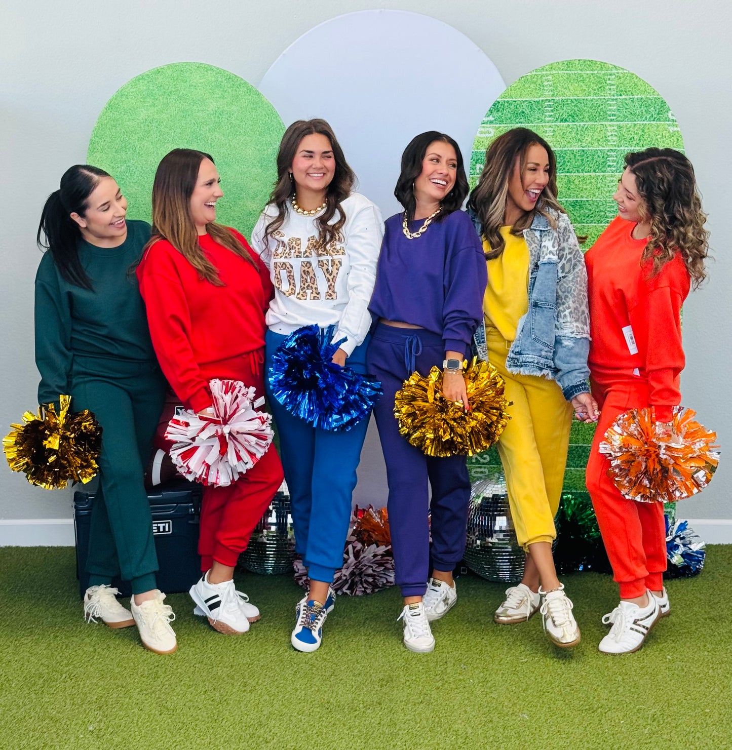 Crew Neck Comfy Sweatshirt (Reg & Plus)-5 Colors