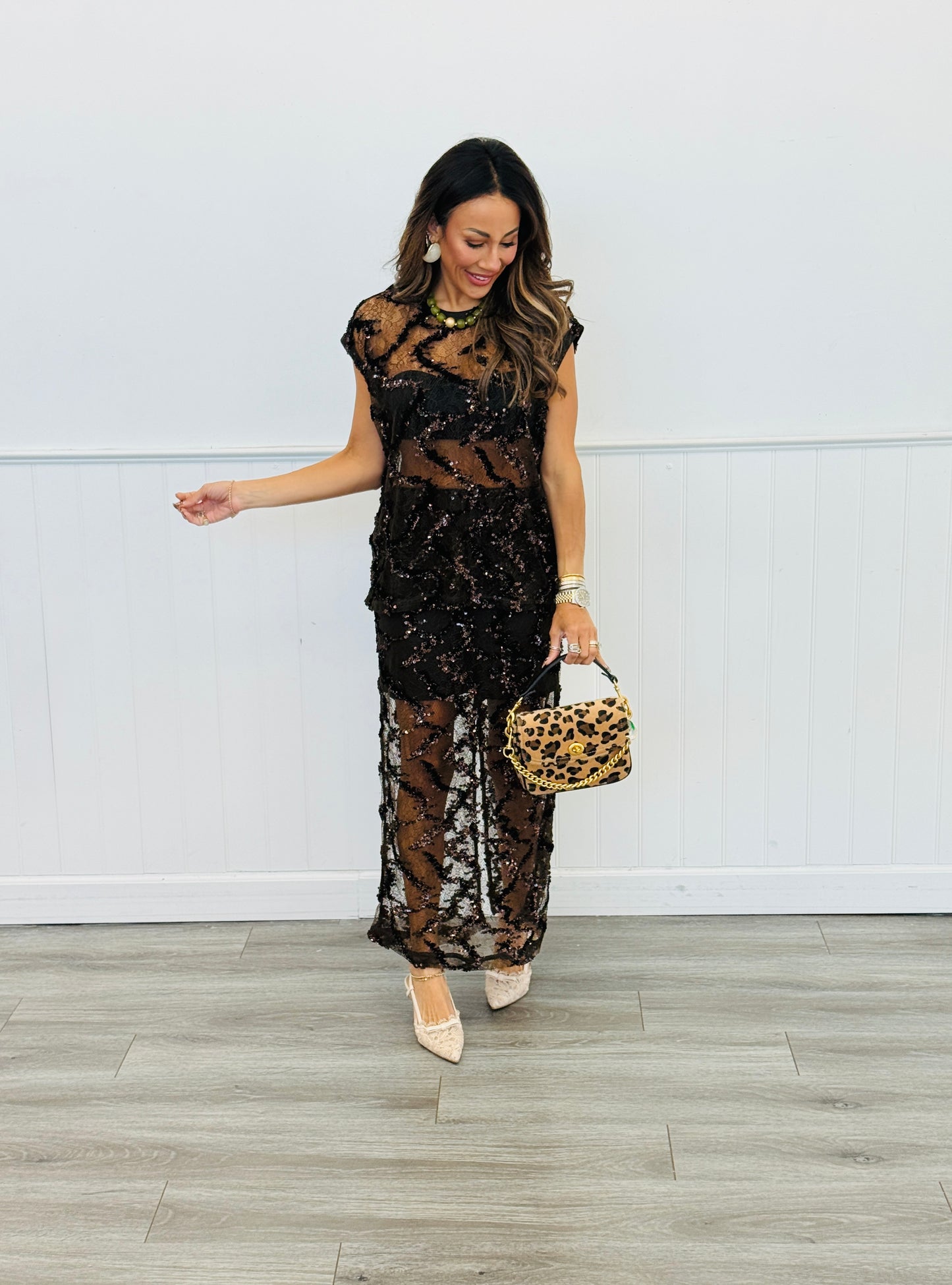Dark Brown Sequin Short Sleeve Top (Reg.)
