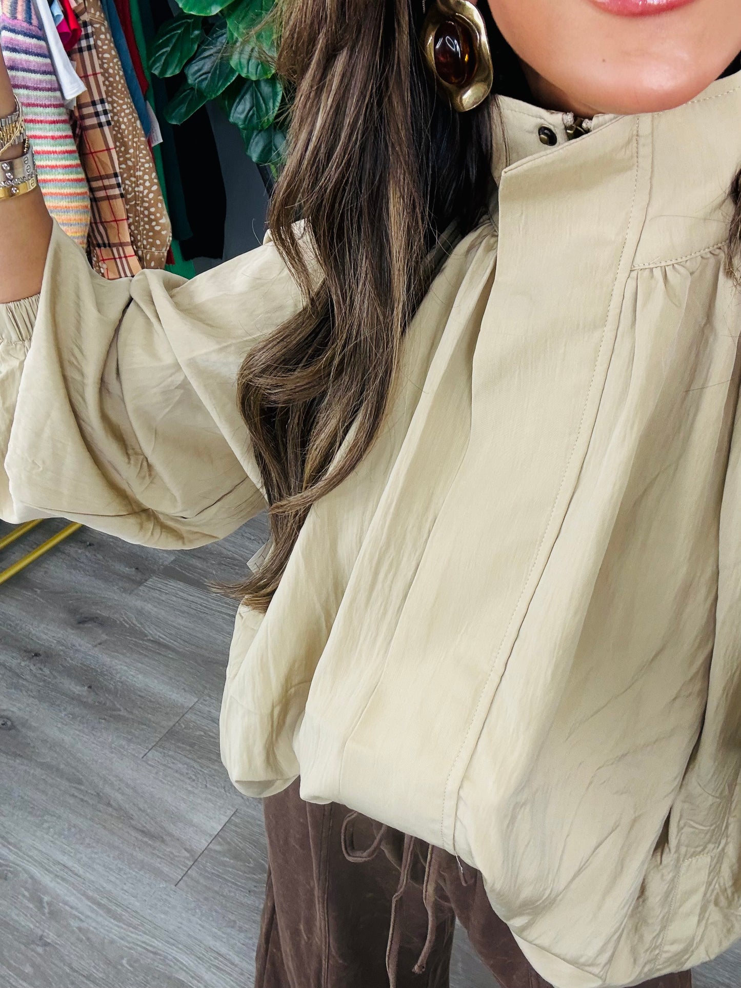 Beige Bubble Hem Lightweight Jacket (Reg.)