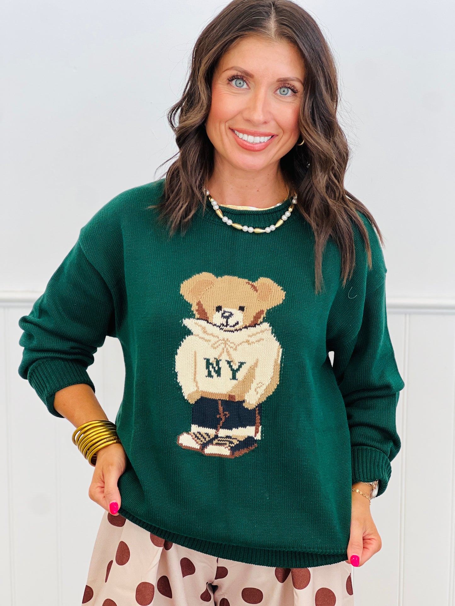 Green Hoodie Bear Graphic Sweater Top (Reg.)