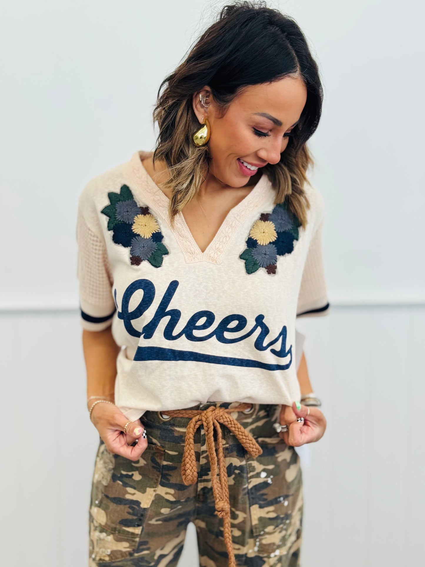 Beige Floral Patch & Lace Cheers Tee Top (Reg & Plus)