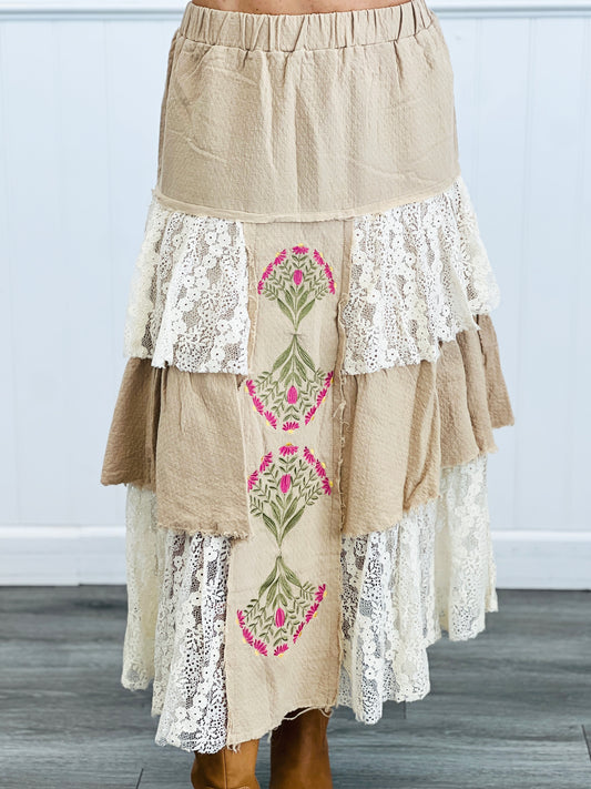 POL Latte & Lace Embroidered Tiered Maxi Skirt (Reg.)