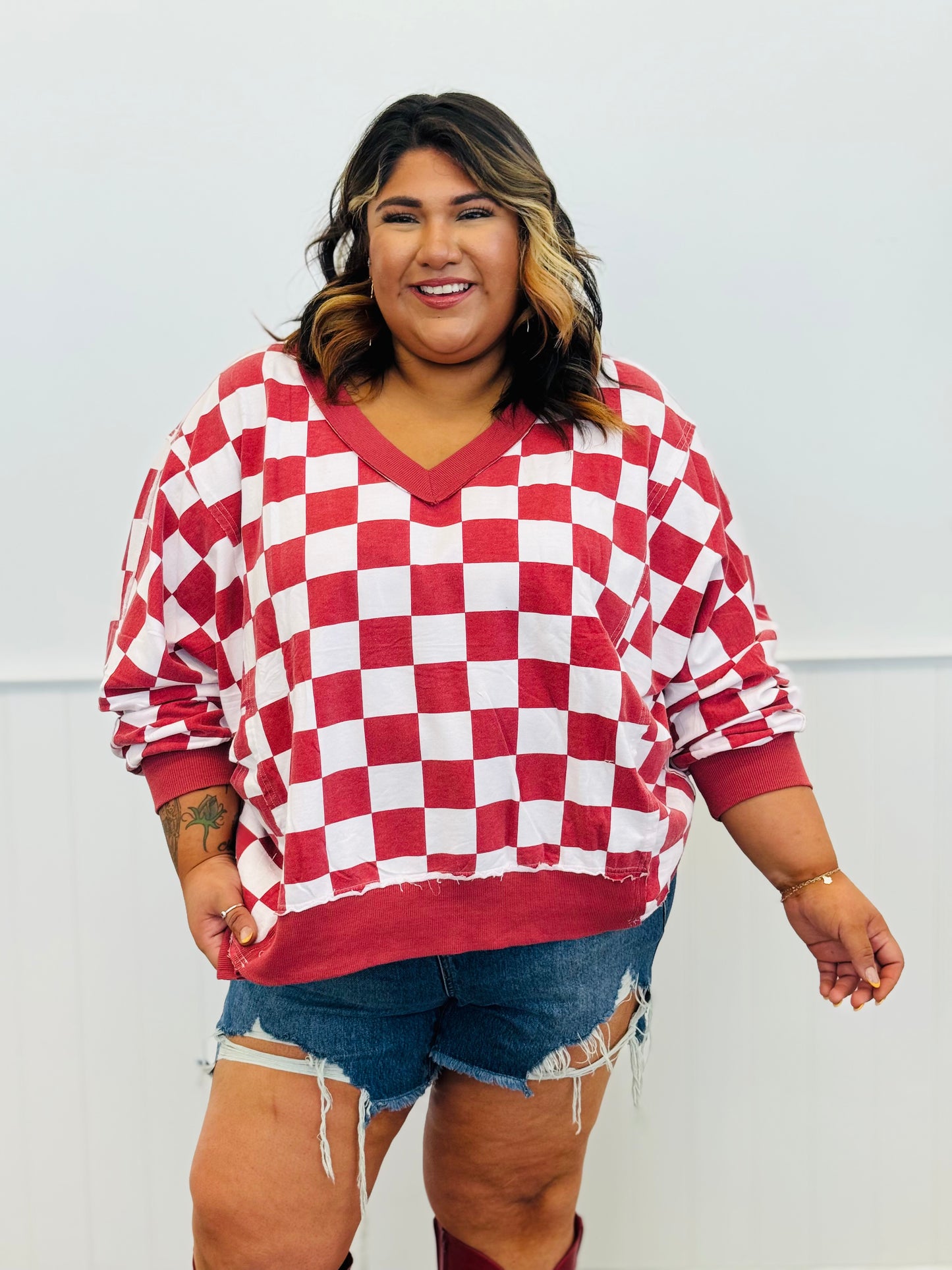 Washed Checkerboard Sweatshirt (Reg & Plus)-2 Colors